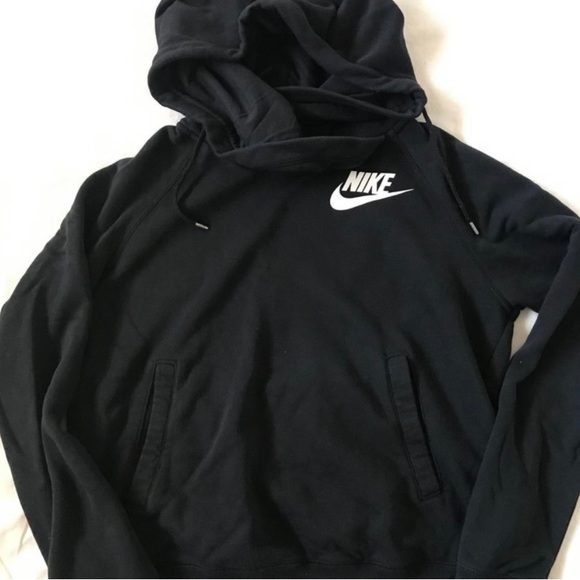 Black Nike hoodie - Picture 1 of 4